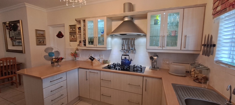  Bedroom Property for Sale in Windsor Park Eastern Cape